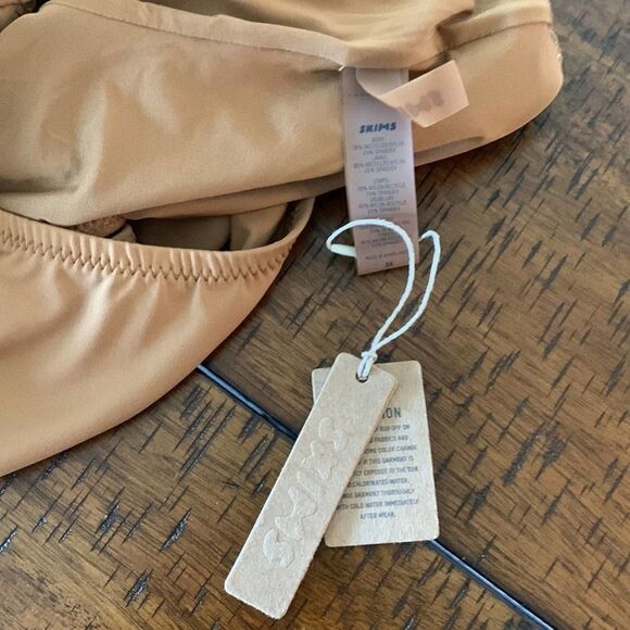 Skims 3X Cut Out One Piece Swimsuit Travel Monokini One-Shoulder Almond Tan New - Picture 7 of 12